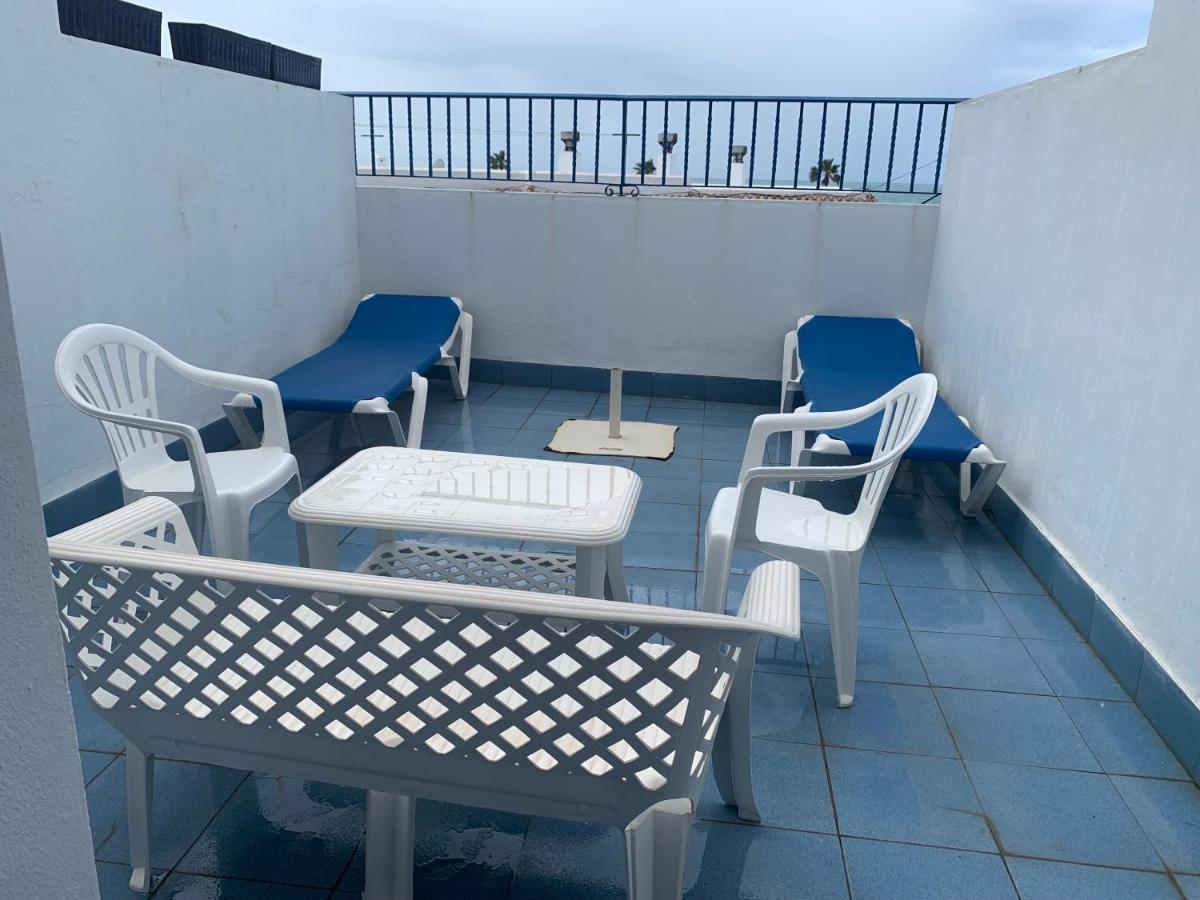 Apartahotel Playa Conil Conil De La Frontera Ngoại thất bức ảnh