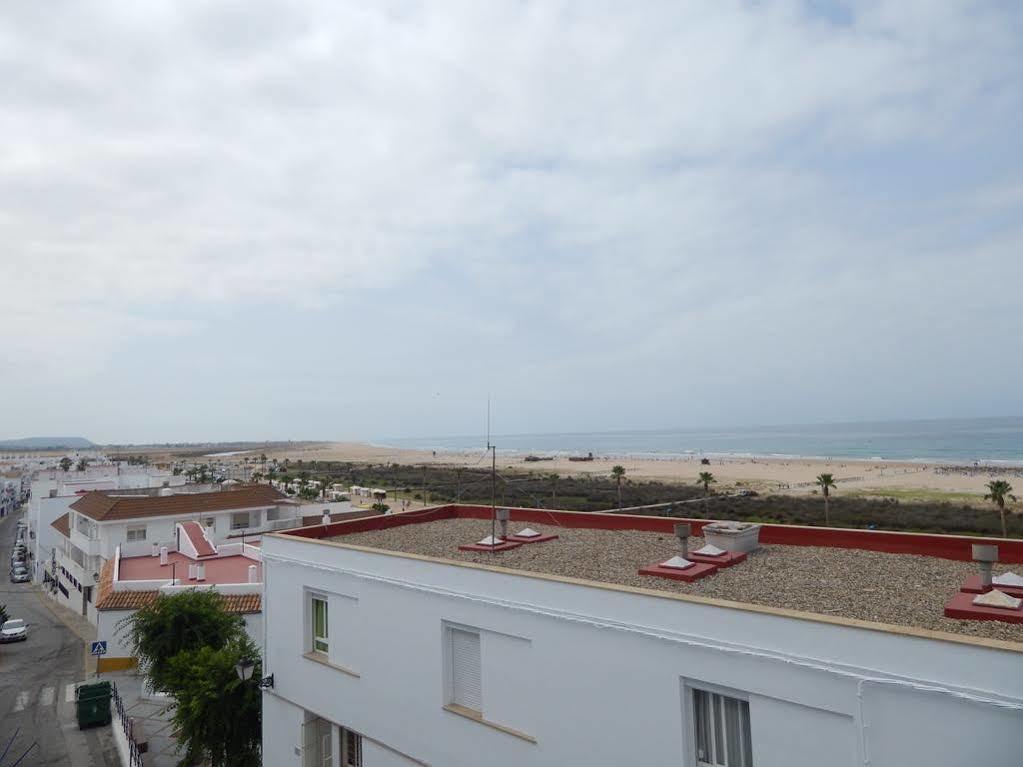 Apartahotel Playa Conil Conil De La Frontera Ngoại thất bức ảnh